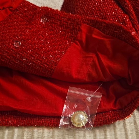 Alexia Admor Red Cardigan with White Collar NWOT - Picture 14 of 16